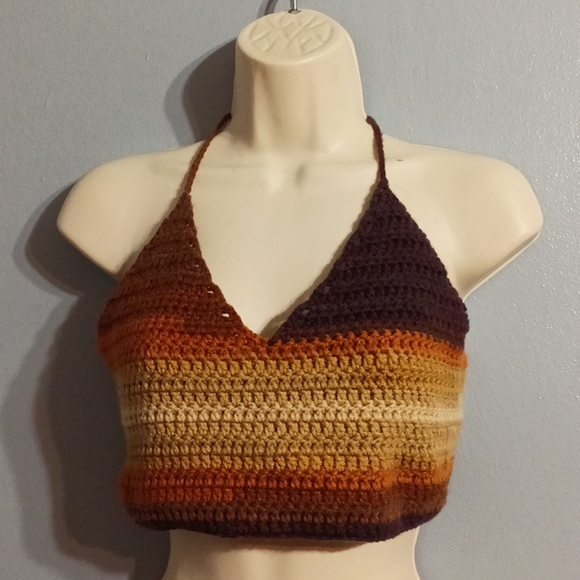 Hand knit brown and tan halter top hand knit by my niece - Picture 4 of 17